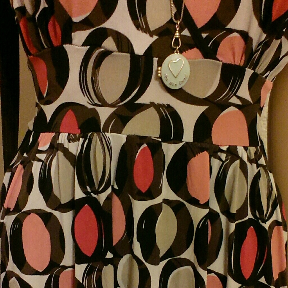 Circle Printed Dress - Picture 4 of 5